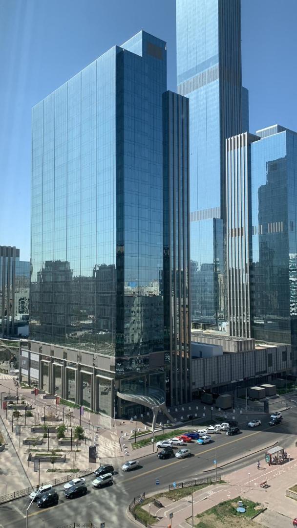 Квартира С Видом На Abu Dhabi Plaza อัสตานา ภายนอก รูปภาพ